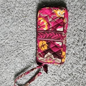 Vera Bradley Retired Carnaby Floral Wristlet